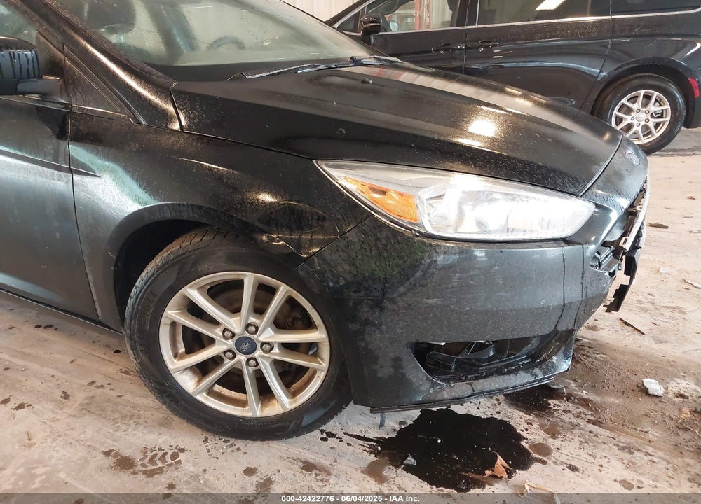2016 FORD FOCUS VIN: 1FADP3F28GL251371