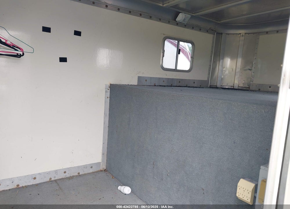 1989 SOONER TRAILER MFG CO INC OTHER VIN: 1S9S242F7K1097372