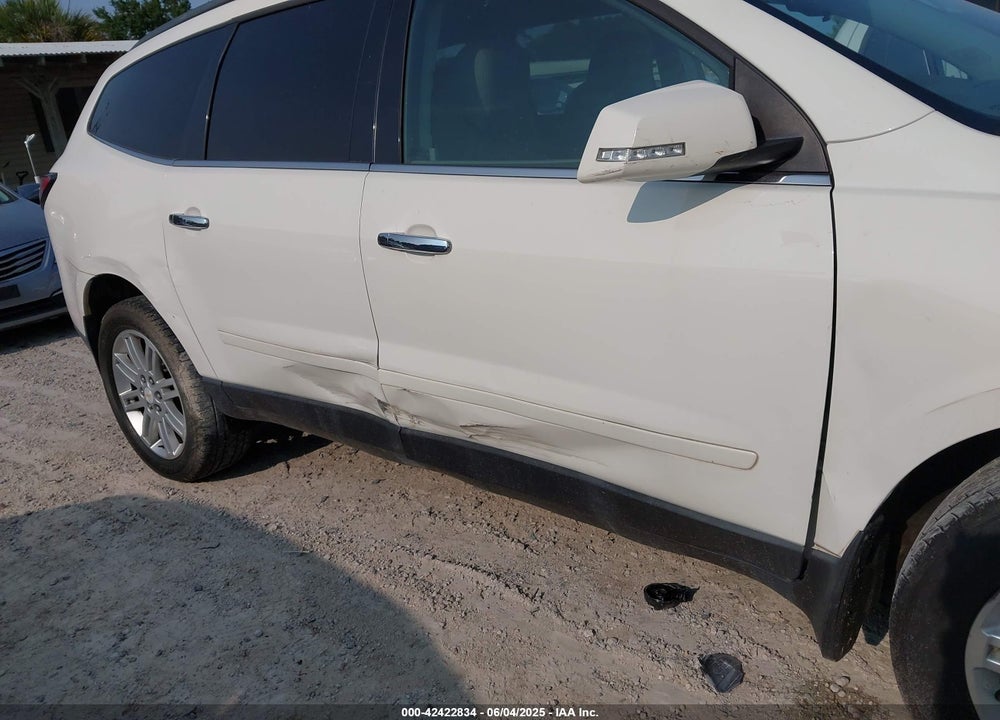 2015 CHEVROLET TRAVERSE VIN: 1GNKRGKD2FJ288833