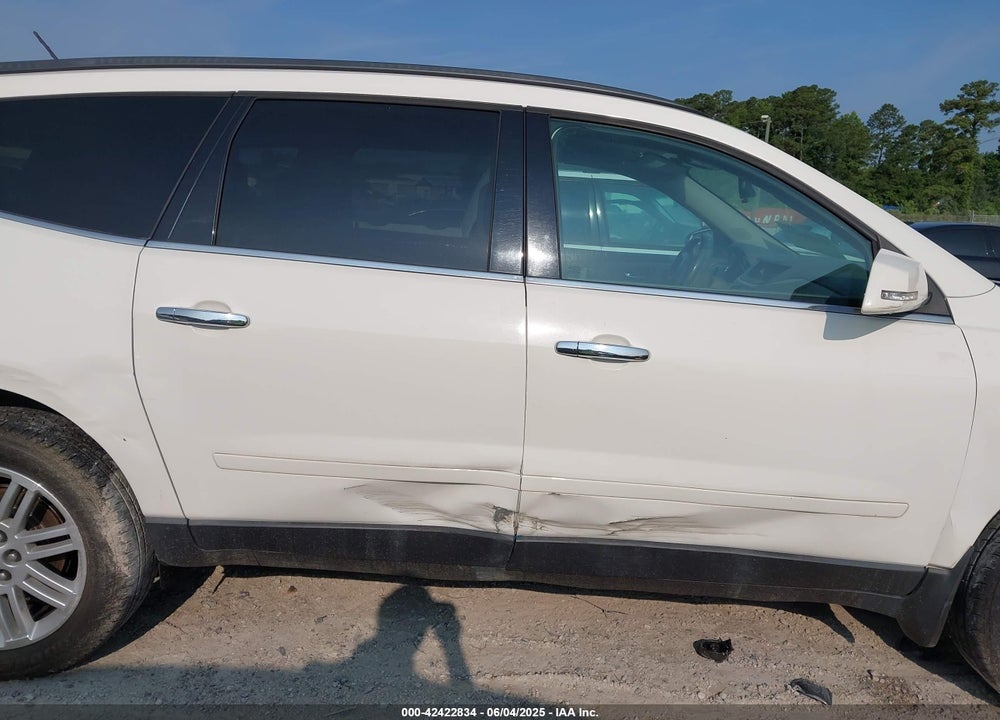 2015 CHEVROLET TRAVERSE VIN: 1GNKRGKD2FJ288833