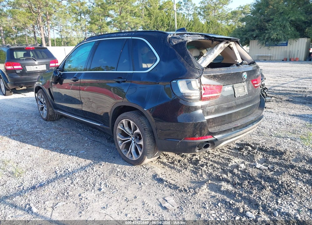 2016 BMW X5 VIN: 5UXKR0C51G0P27355