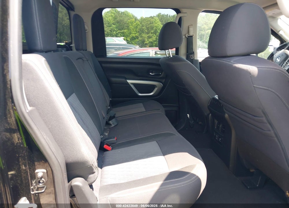 2021 NISSAN TITAN VIN: 1N6AA1EF1MN509640
