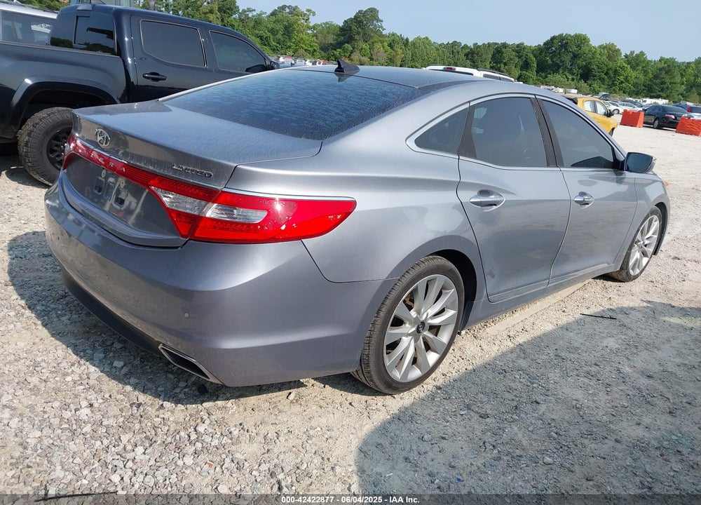 2015 HYUNDAI AZERA VIN: KMHFH4JG2FA483575