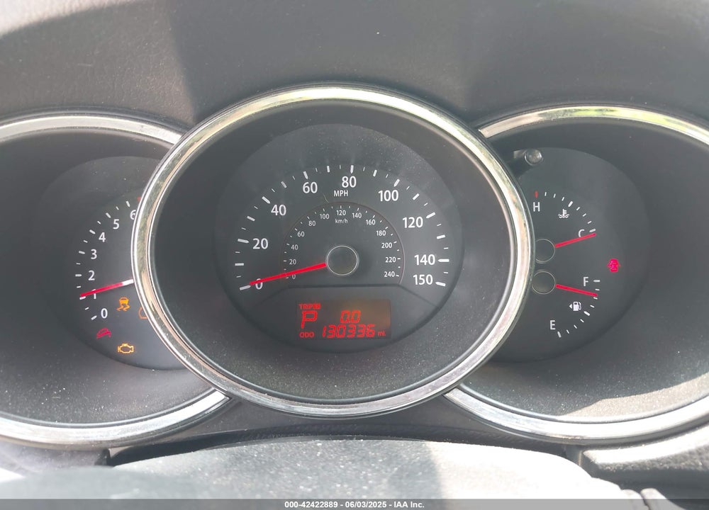 2012 KIA SORENTO VIN: 5XYKU3A64CG225621