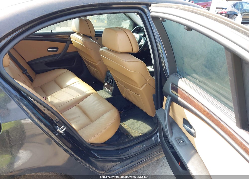 2009 BMW 528I VIN: WBANU53529C122978