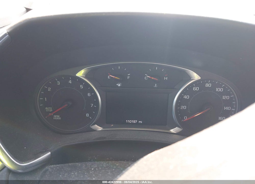 2019 CHEVROLET EQUINOX VIN: 2GNAXKEV1K6154587