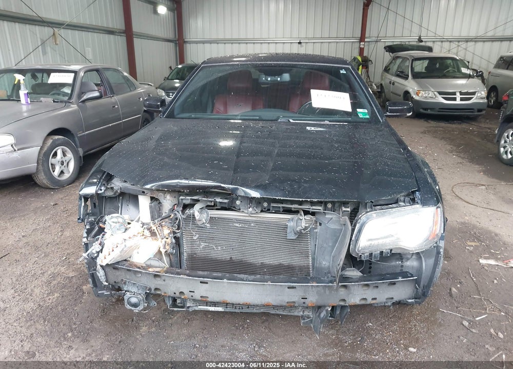2012 CHRYSLER 300 S V8 VIN: 2C3CCADT8CH199902