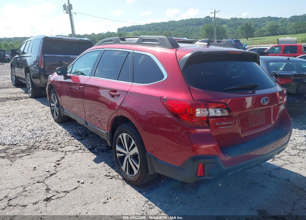 2018 SUBARU OUTBACK VIN: 4S4BSADC8J3363896