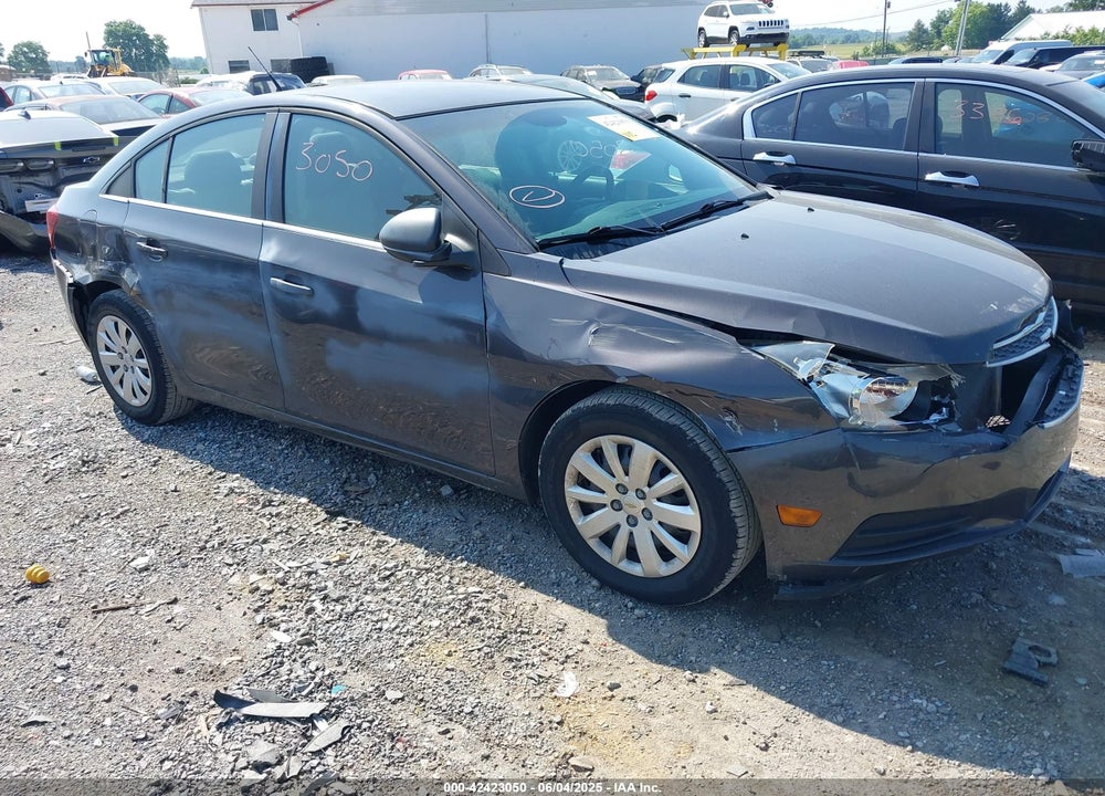 2011 CHEVROLET CRUZE LS VIN: 1G1PC5SH2B7108886