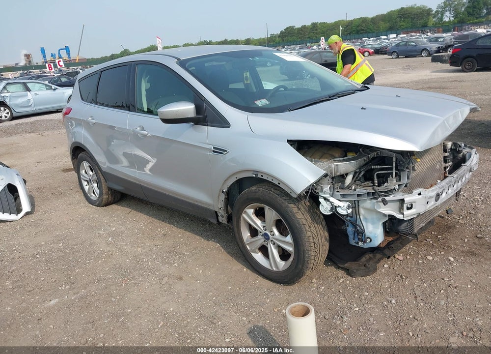 2015 FORD ESCAPE SE VIN: 1FMCU0G96FUB13552