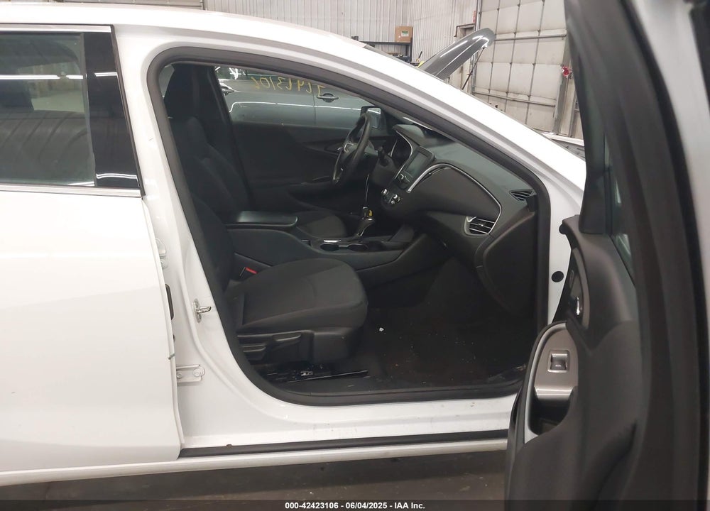 2018 CHEVROLET MALIBU VIN: 1G1ZB5ST8JF136440