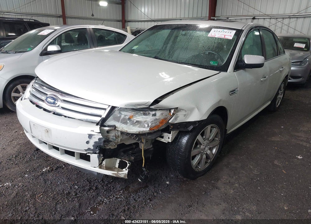2008 FORD TAURUS VIN: 1FAHP24W78G107872