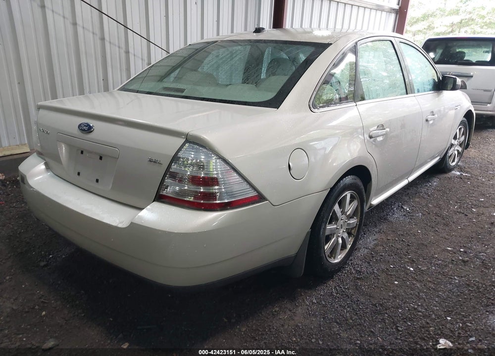2008 FORD TAURUS VIN: 1FAHP24W78G107872