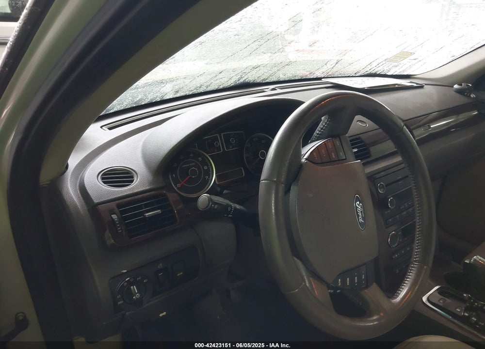 2008 FORD TAURUS VIN: 1FAHP24W78G107872