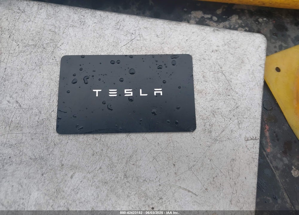 2024 TESLA MODEL 3 LONG RANGE DUAL MOTOR ALL-WHEEL DRIVE/REAR-WHEEL DRIVE VIN: 5YJ3E1EAXRF740594