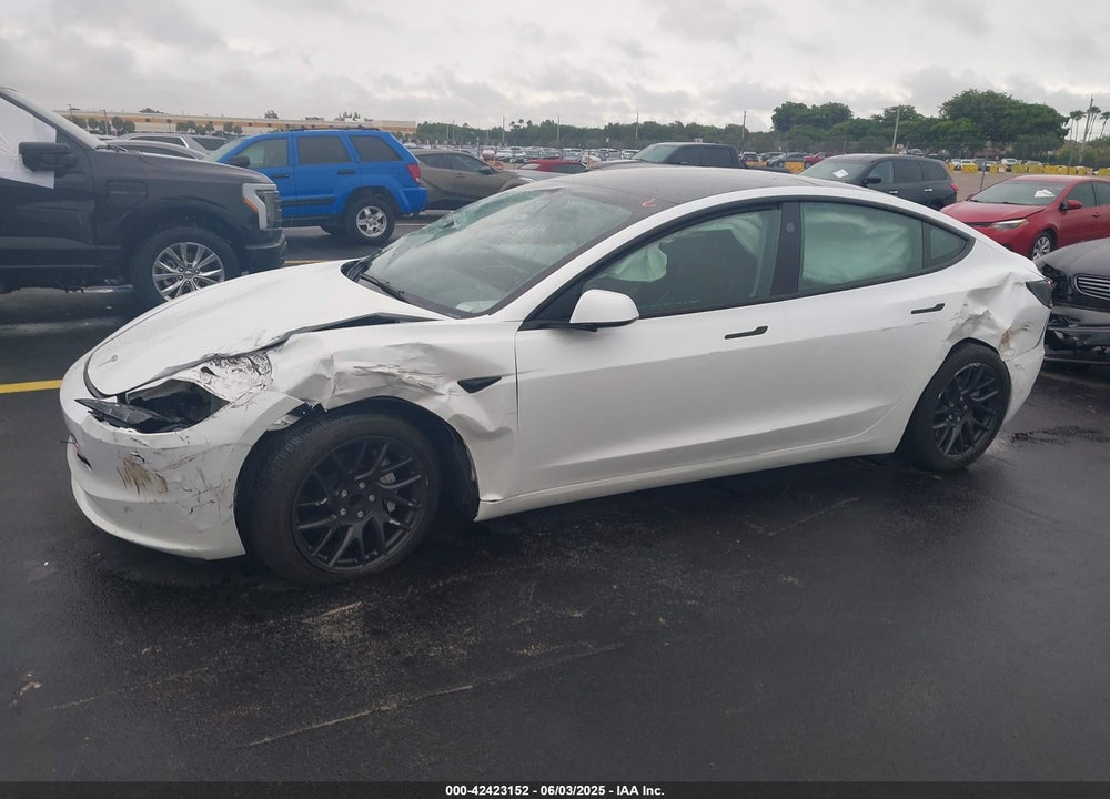 2024 TESLA MODEL 3 LONG RANGE DUAL MOTOR ALL-WHEEL DRIVE/REAR-WHEEL DRIVE VIN: 5YJ3E1EAXRF740594