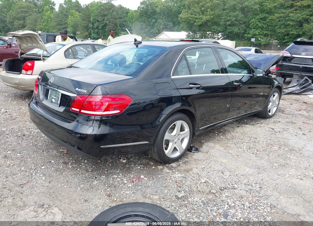 2014 MERCEDES-BENZ E VIN: WDDHF8JB1EA822457