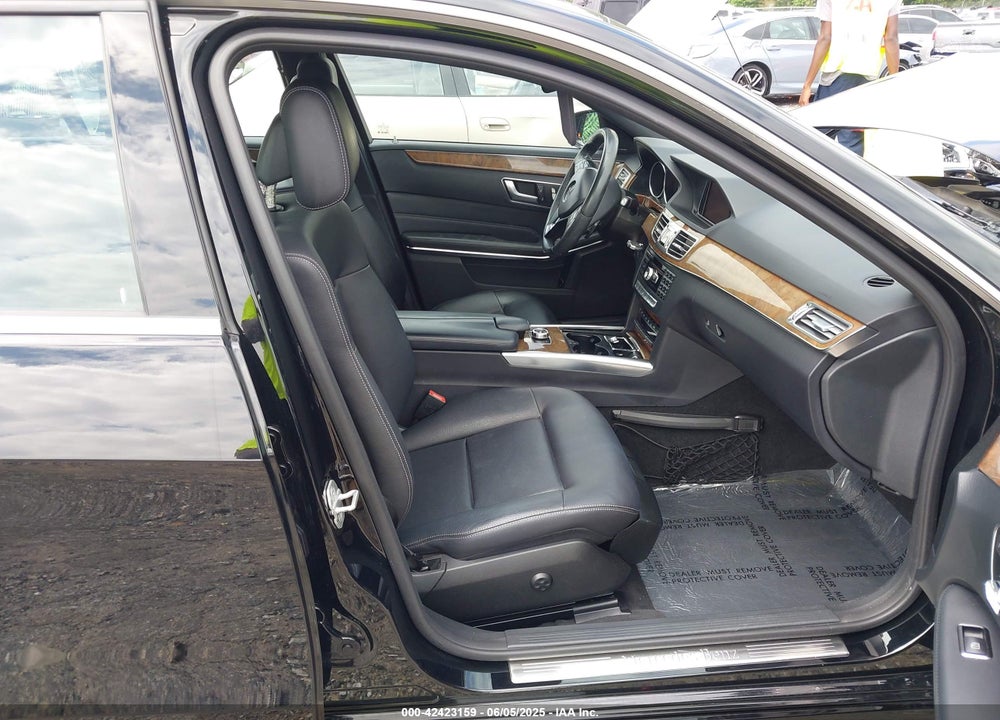 2014 MERCEDES-BENZ E VIN: WDDHF8JB1EA822457