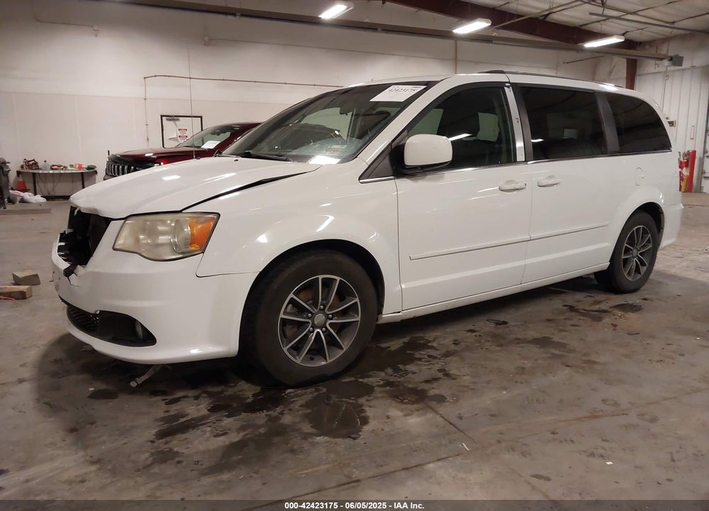 2017 DODGE GRAND CARAVAN SXT VIN: 2C4RDGCG4HR546945