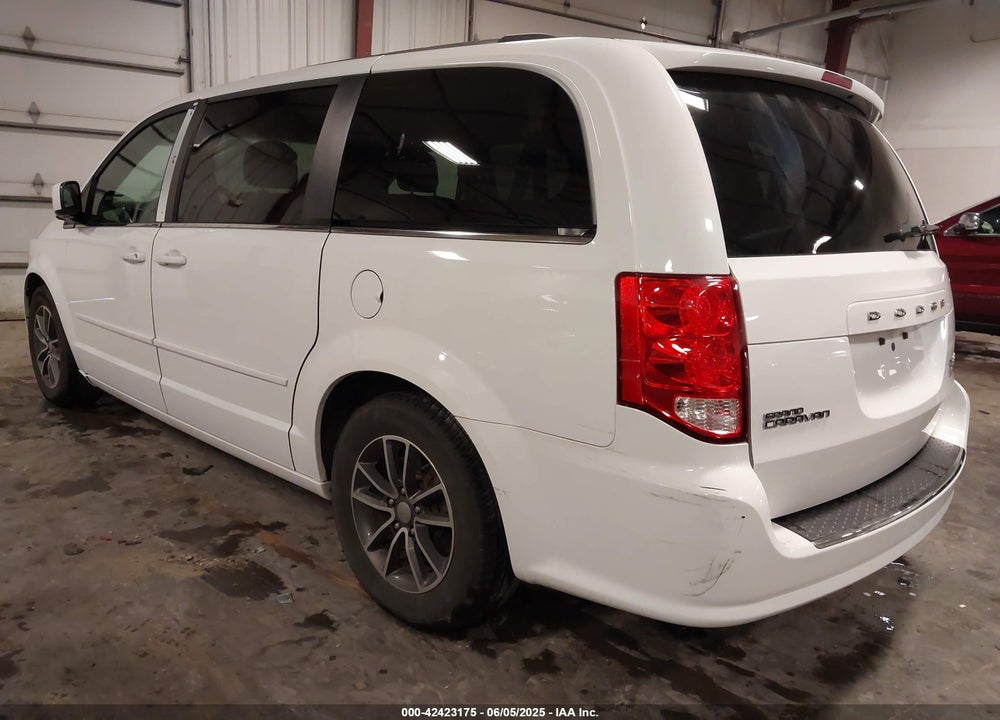 2017 DODGE GRAND CARAVAN SXT VIN: 2C4RDGCG4HR546945