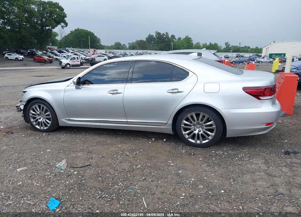 2016 LEXUS LS460 VIN: JTHBL5EF4G5141644