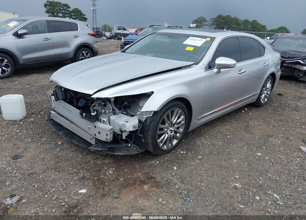 2016 LEXUS LS460 VIN: JTHBL5EF4G5141644