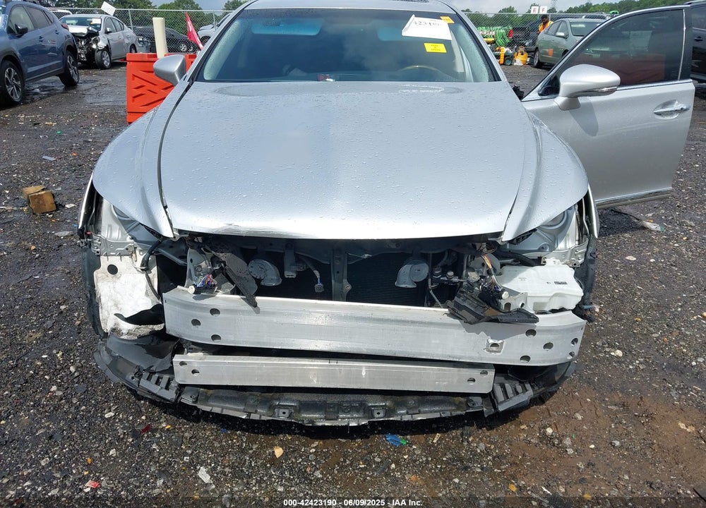 2016 LEXUS LS460 VIN: JTHBL5EF4G5141644