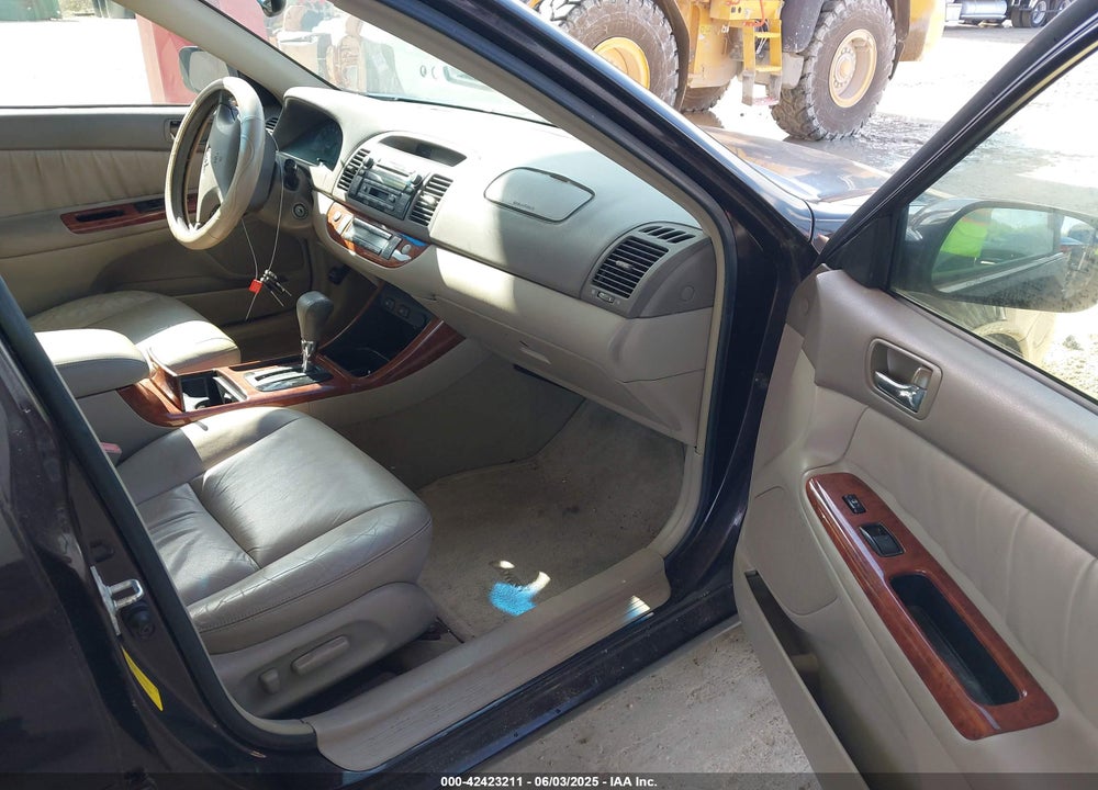2003 TOYOTA CAMRY XLE VIN: 4T1BE30KX3U771197