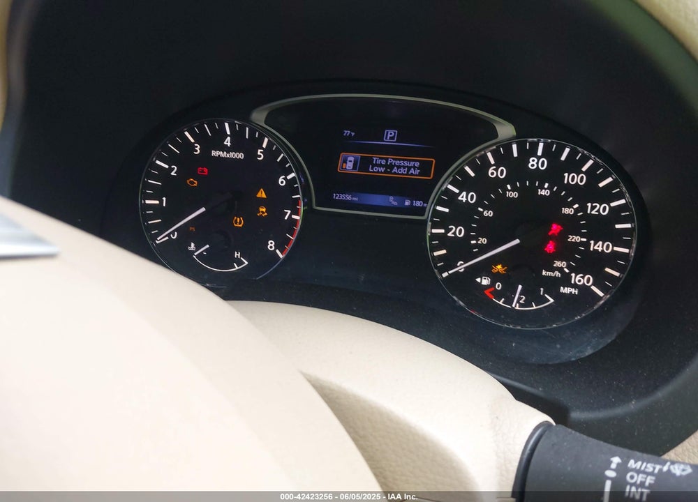 2017 NISSAN ALTIMA VIN: 1N4AL3AP5HC284685