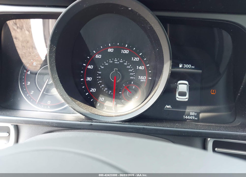 2022 HYUNDAI ELANTRA VIN: 5NPLM4AGXNH075576