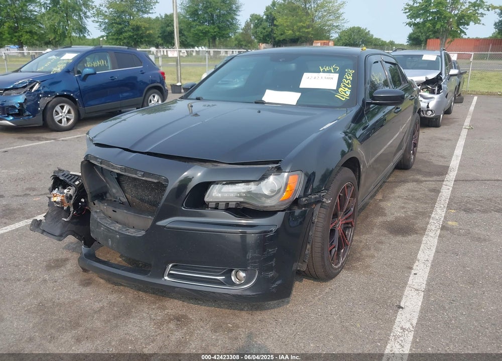 2014 CHRYSLER 300 VIN: 2C3CCAGG4EH384322