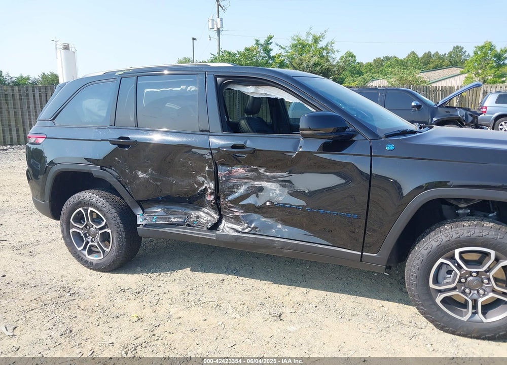 2024 JEEP GRAND CHEROKEE 4XE VIN: 1C4RJYC68R8957042