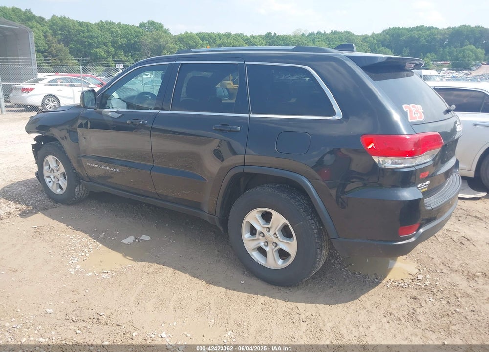 2015 JEEP GRAND CHEROKEE LAREDO VIN: 1C4RJFAG9FC945572