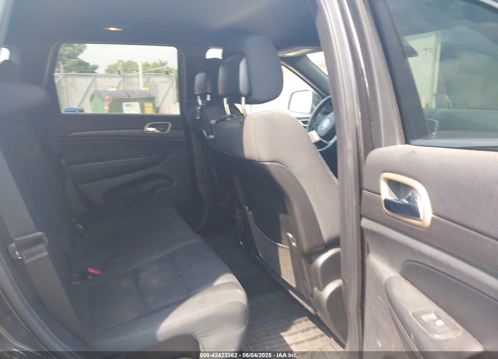 2015 JEEP GRAND CHEROKEE LAREDO VIN: 1C4RJFAG9FC945572