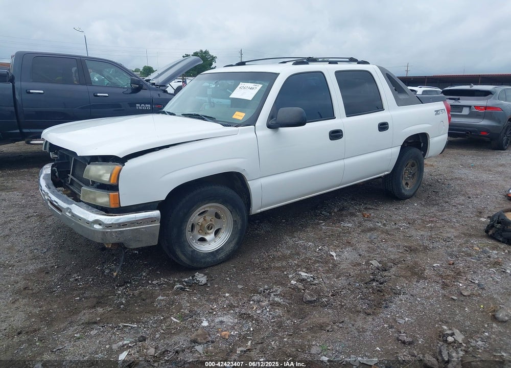 2004 CHEVROLET AVALANCHE 1500 VIN: 3GNEC12T84G266692