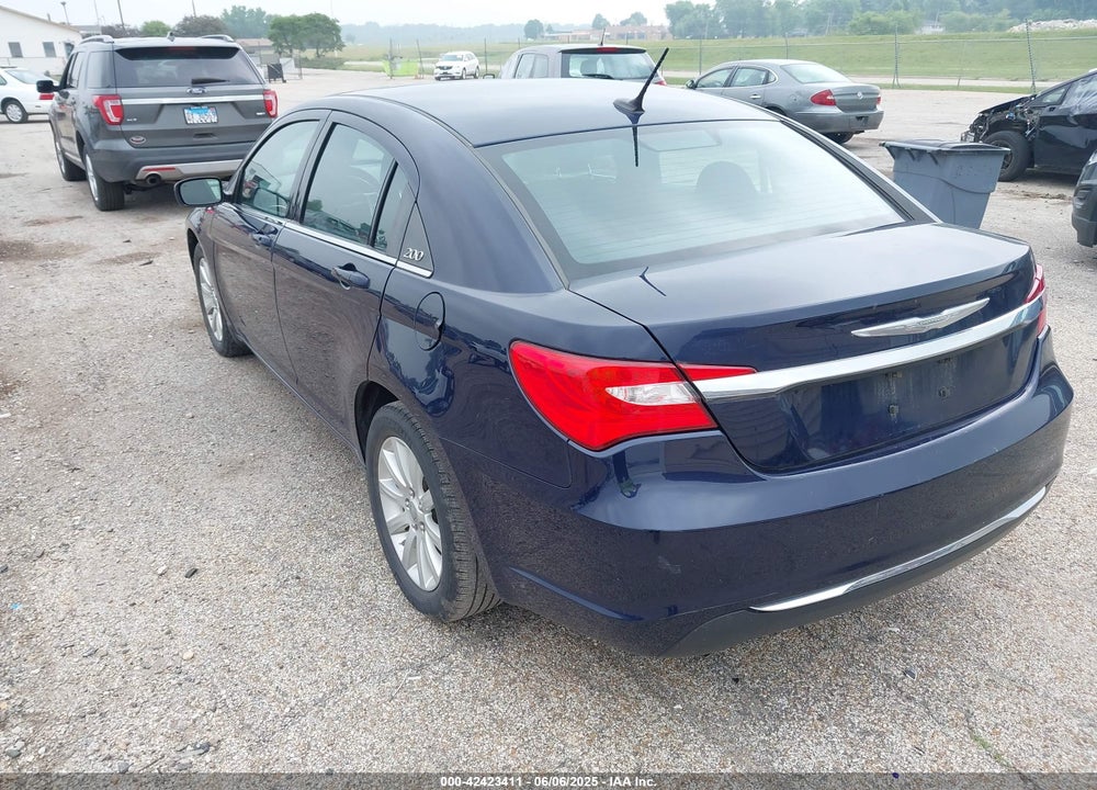 2014 CHRYSLER 200 VIN: 1C3CCBBB7EN127566