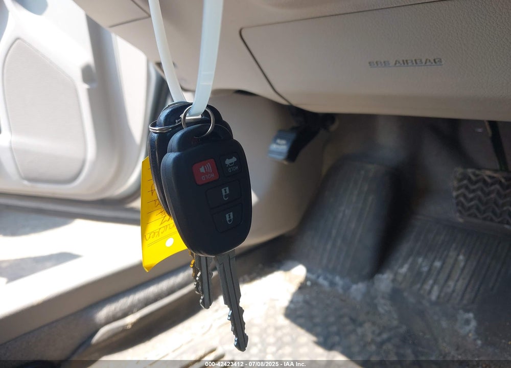 2017 TOYOTA CAMRY VIN: 4T1BF1FK2HU664211