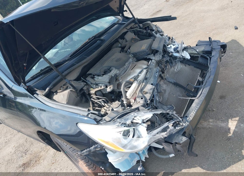 2017 TOYOTA CAMRY LE VIN: 4T1BF1FK5HU737121