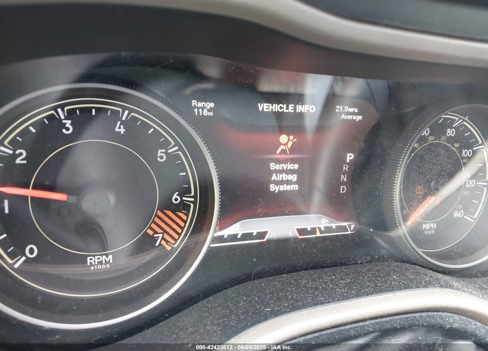 2015 JEEP CHEROKEE LIMITED VIN: 1C4PJLDB9FW658415
