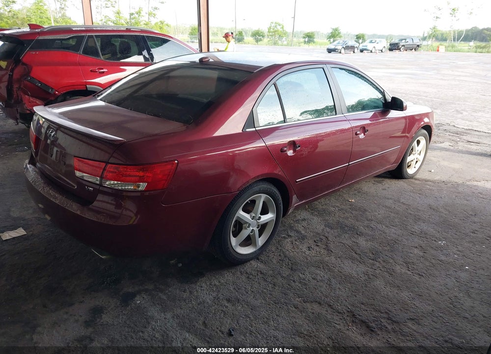 2008 HYUNDAI SONATA VIN: 5NPEU46F58H370730
