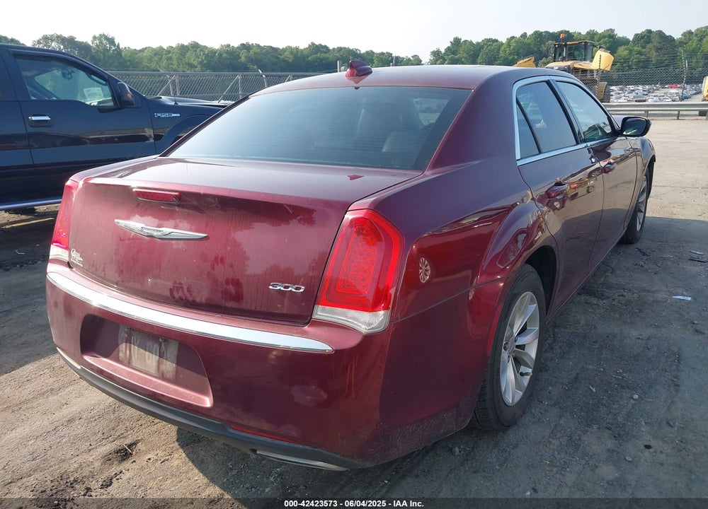 2015 CHRYSLER 300 VIN: 2C3CCAAG0FH898789