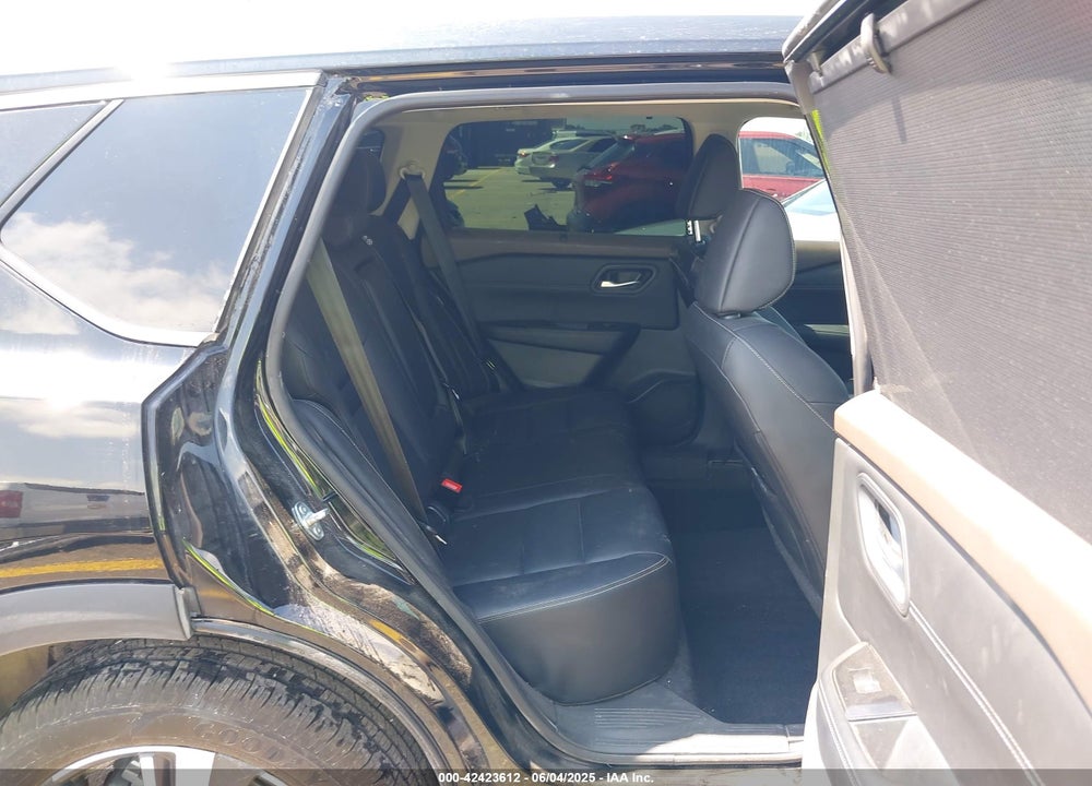 2023 NISSAN ROGUE SL FWD VIN: 5N1BT3CA8PC925703