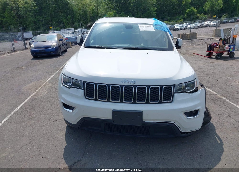 2018 JEEP GRAND CHEROKEE VIN: 1C4RJFAG4JC506384