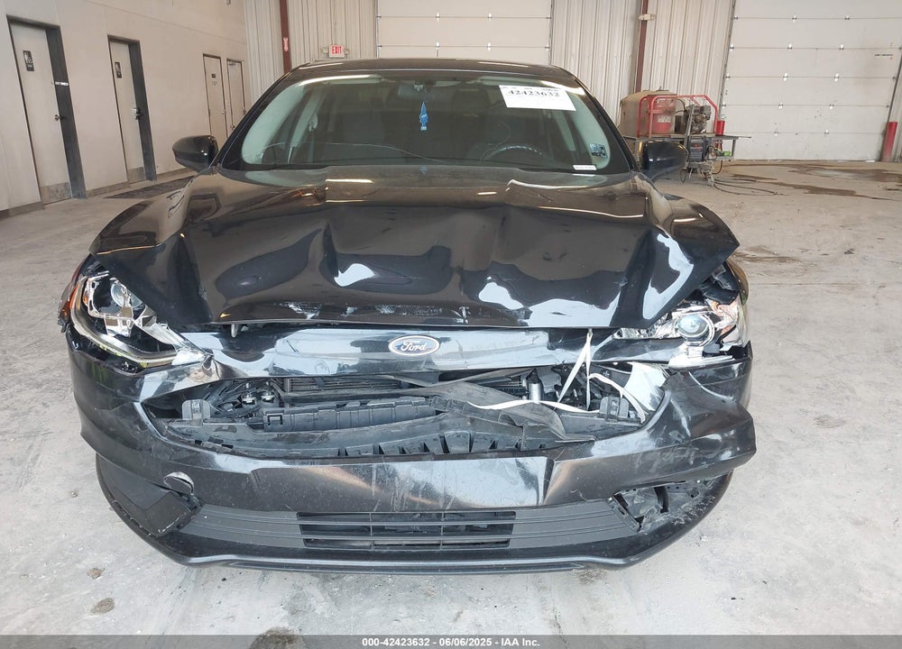 2017 FORD FUSION VIN: 3FA6P0H73HR328666
