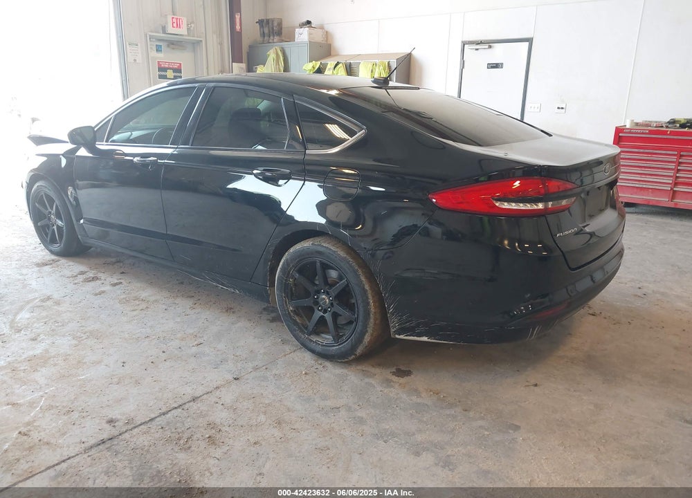 2017 FORD FUSION VIN: 3FA6P0H73HR328666