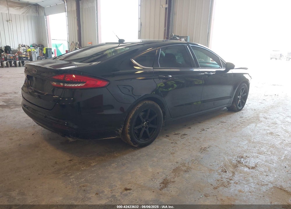 2017 FORD FUSION VIN: 3FA6P0H73HR328666