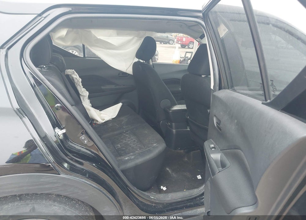 2022 NISSAN KICKS VIN: 3N1CP5BV8NL486326