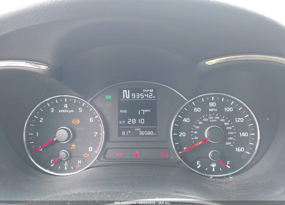 2018 KIA FORTE VIN: 3KPFK4A73JE213802
