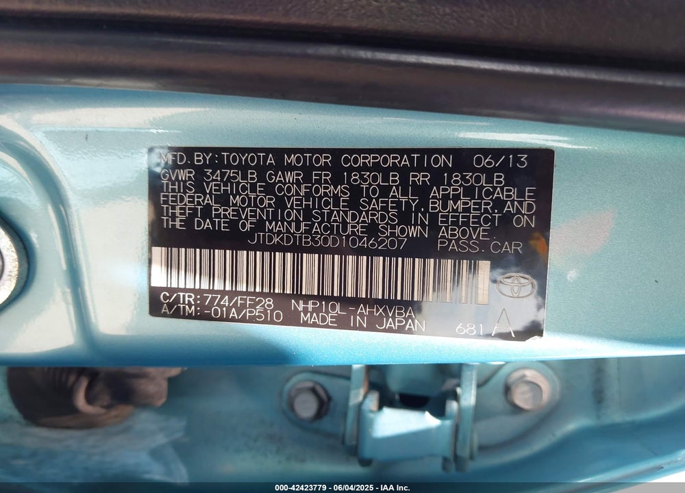 2013 TOYOTA PRIUS C VIN: JTDKDTB30D1046207