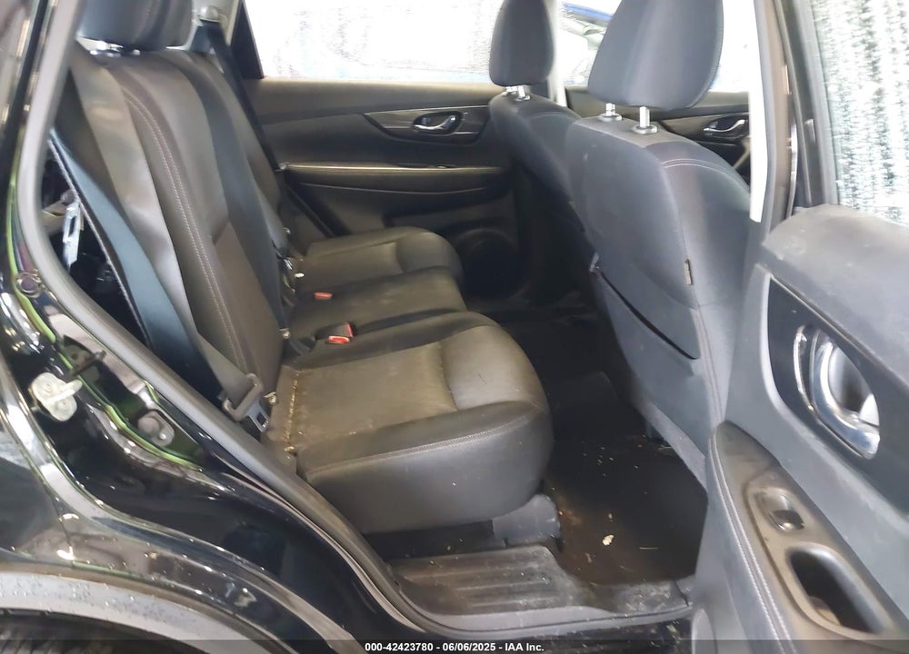 2017 NISSAN ROGUE S VIN: JN8AT2MV2HW257283